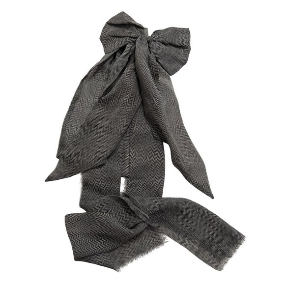 ECHO Bow Scarf in Black Chevron - Picture 1 of 3